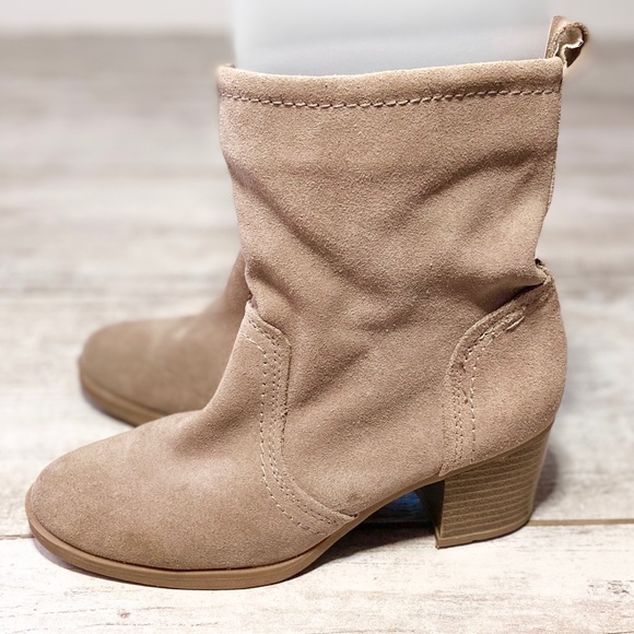 white mountain behari boots